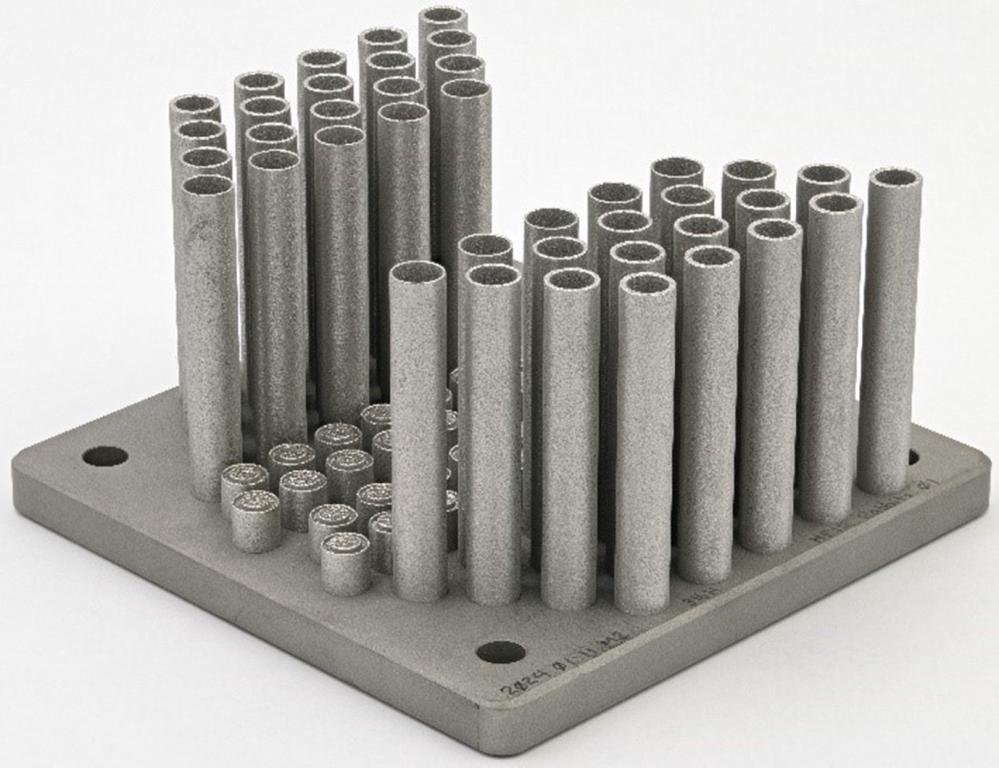 3D printed stainless steel capsules. Image via ORNL.