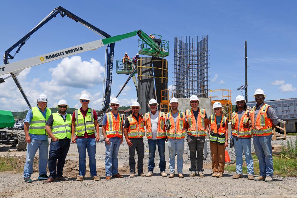 The Kairos Power and Barnard Construction teams collaborated closely to complete the Janus cast-in-place concrete demonstration in a matter of days. Photo via Kairos Power.