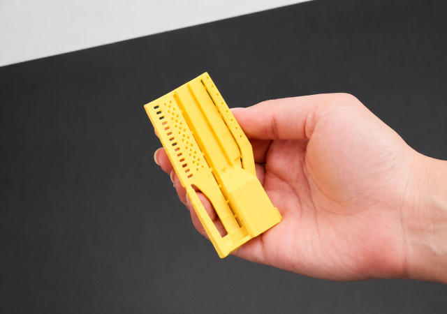 3D printing allows a finished part to be delivered in a maximum of two weeks. Photo via 3DCeram Sinto.