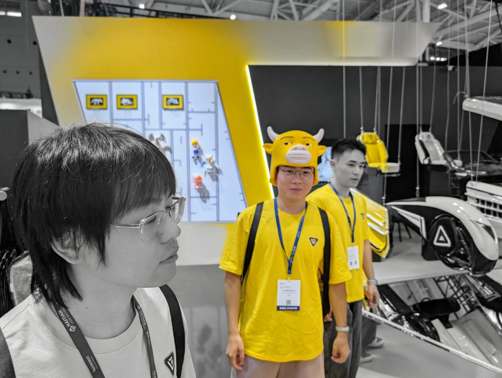 The cow even made it to Formnext Asia Shenzhen. Photo by Michael Petch.